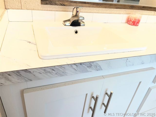 30292 S Highway 2 C, Whitefield, OK 74462