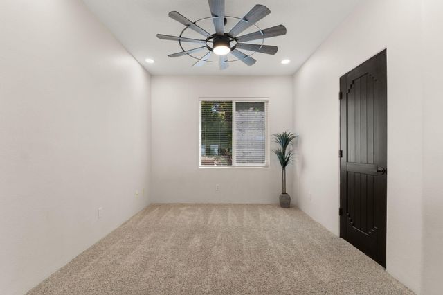 12800 Northern Sky Avenue NE, Albuquerque, NM 87111