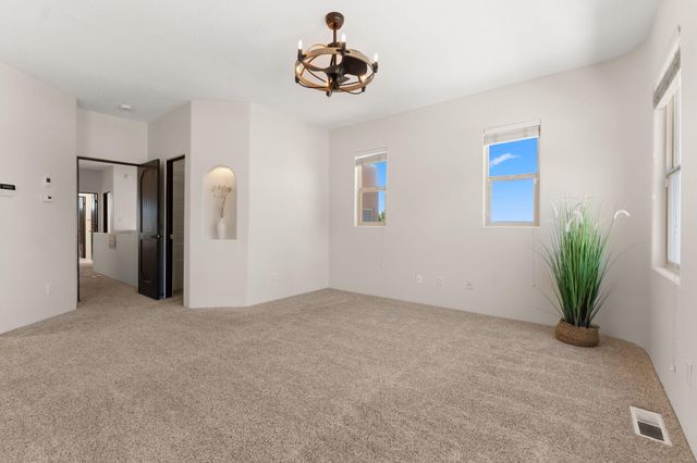 12800 Northern Sky Avenue NE, Albuquerque, NM 87111