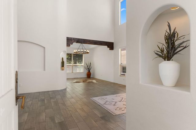 12800 Northern Sky Avenue NE, Albuquerque, NM 87111
