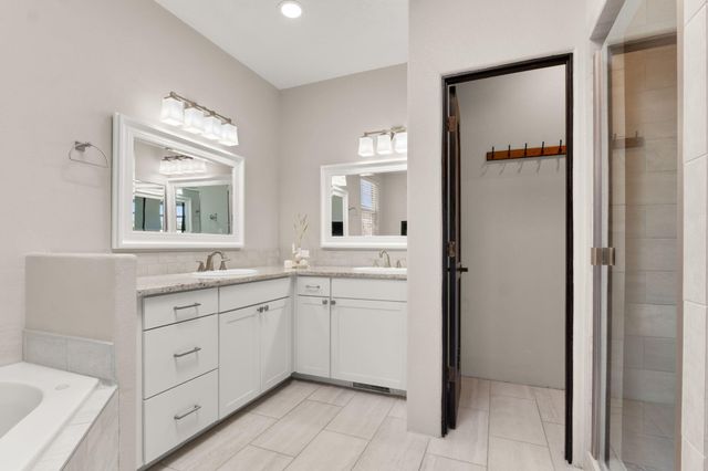 12800 Northern Sky Avenue NE, Albuquerque, NM 87111
