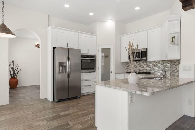 12800 Northern Sky Avenue NE, Albuquerque, NM 87111