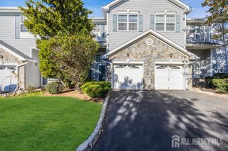 9 Rozalyn Lane 131, South Amboy, NJ 08879