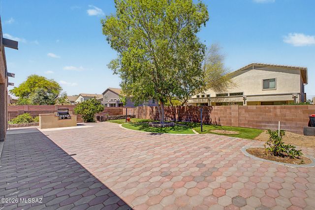 10613 E Avalon Park Street, Tucson, AZ 85747