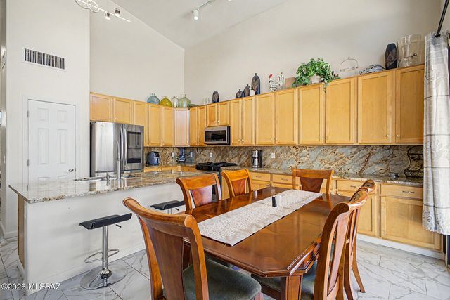 10613 E Avalon Park Street, Tucson, AZ 85747