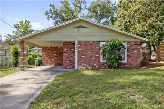 1809 E KNOLLWOOD STREET, Tampa, FL 33610