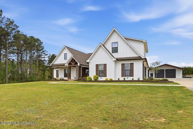 361 Stump Ridge Road, Brandon, MS 39047