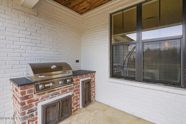 361 Stump Ridge Road, Brandon, MS 39047