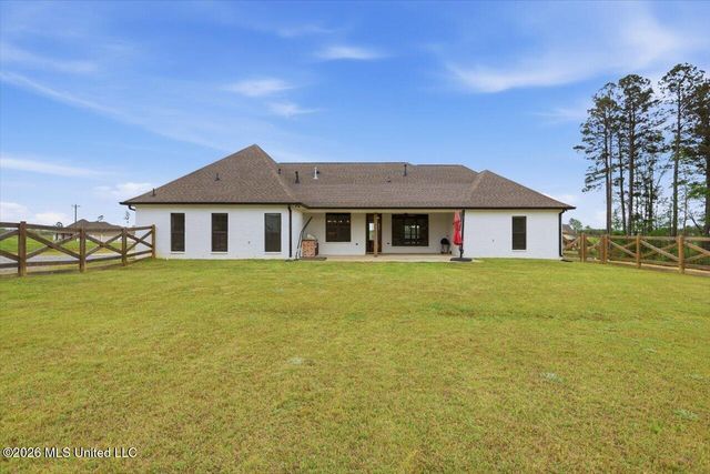 361 Stump Ridge Road, Brandon, MS 39047