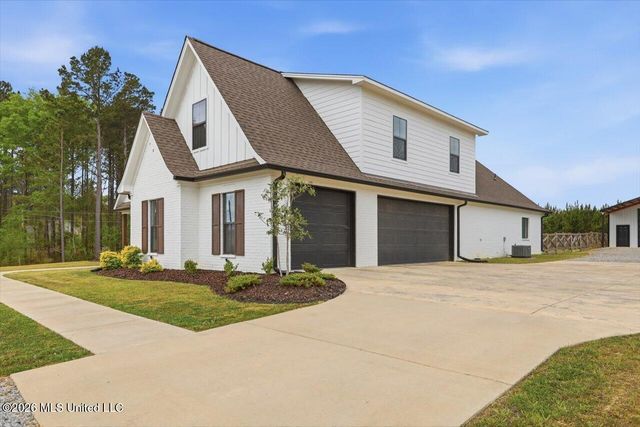 361 Stump Ridge Road, Brandon, MS 39047
