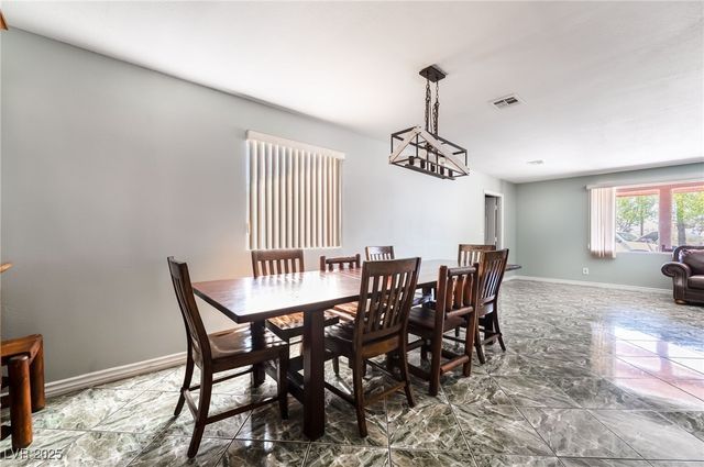 724 North Fogg Street, Las Vegas, NV 89110