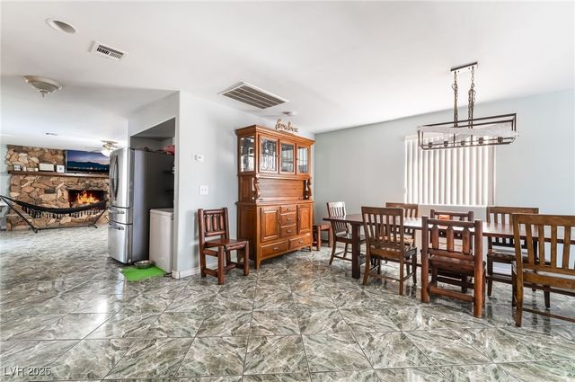 724 North Fogg Street, Las Vegas, NV 89110