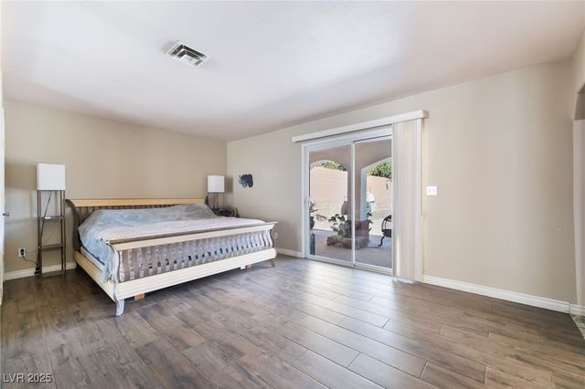 724 North Fogg Street, Las Vegas, NV 89110