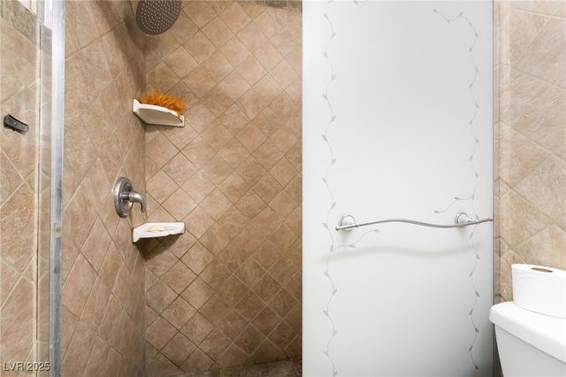 724 North Fogg Street, Las Vegas, NV 89110