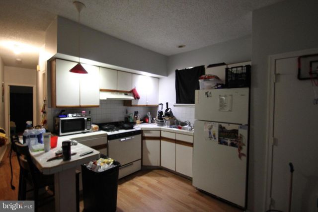 6439-00 N BROAD ST, Philadelphia, PA 19126