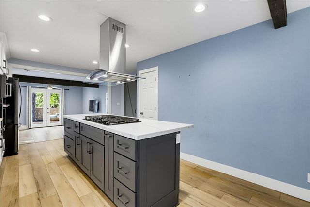 11415 Francis Dr, Grass Valley, CA 95949
