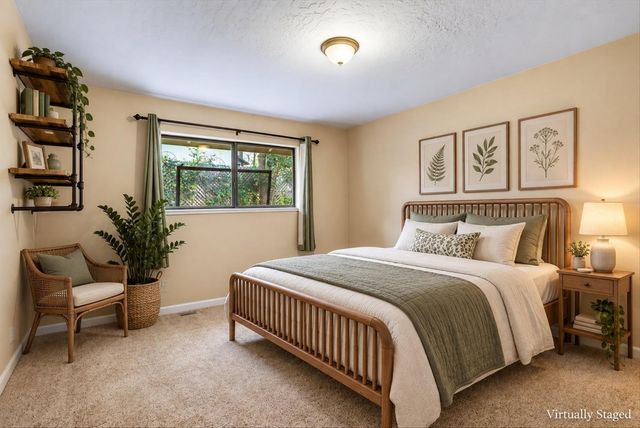 11415 Francis Dr, Grass Valley, CA 95949