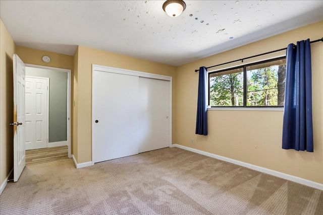 11415 Francis Dr, Grass Valley, CA 95949