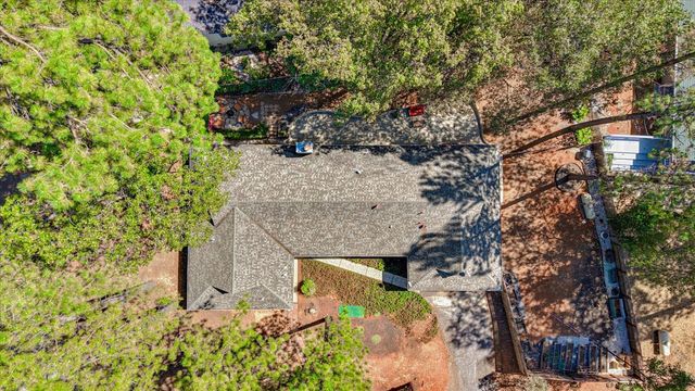 11415 Francis Dr, Grass Valley, CA 95949