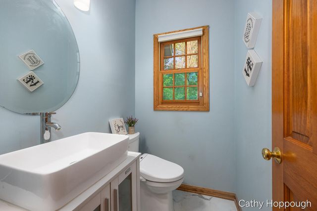 470 Caroline Street, Ionia, MI 48846