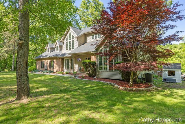 470 Caroline Street, Ionia, MI 48846