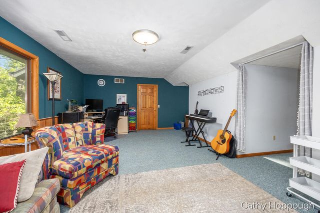 470 Caroline Street, Ionia, MI 48846