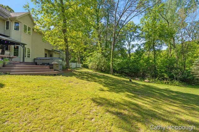 470 Caroline Street, Ionia, MI 48846