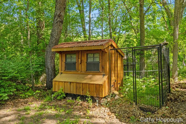 470 Caroline Street, Ionia, MI 48846