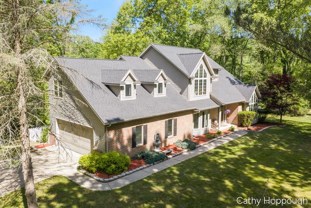 470 Caroline Street, Ionia, MI 48846