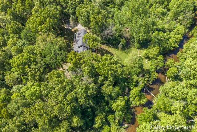 470 Caroline Street, Ionia, MI 48846