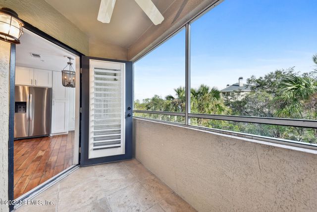 1701 THE GREENS Way 1822, Jacksonville Beach, FL 32250