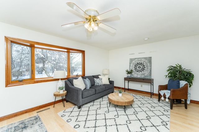 509 4th Avenue NE, Byron, MN 55920