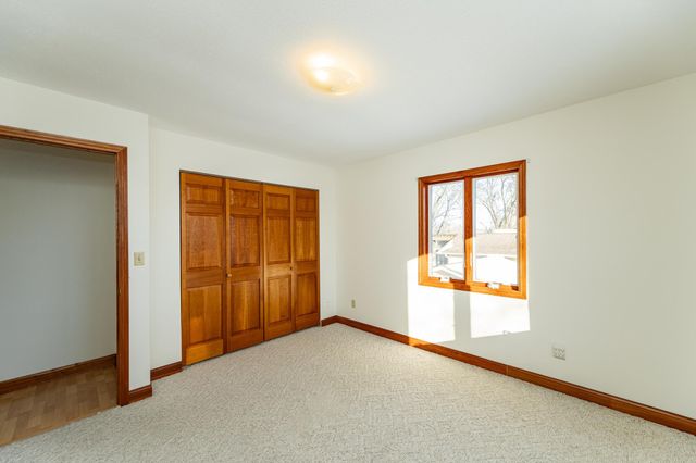 509 4th Avenue NE, Byron, MN 55920