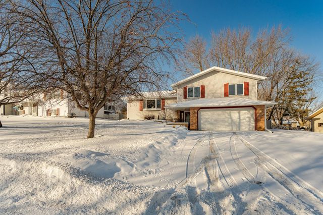 509 4th Avenue NE, Byron, MN 55920