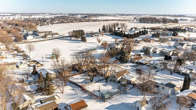 509 4th Avenue NE, Byron, MN 55920