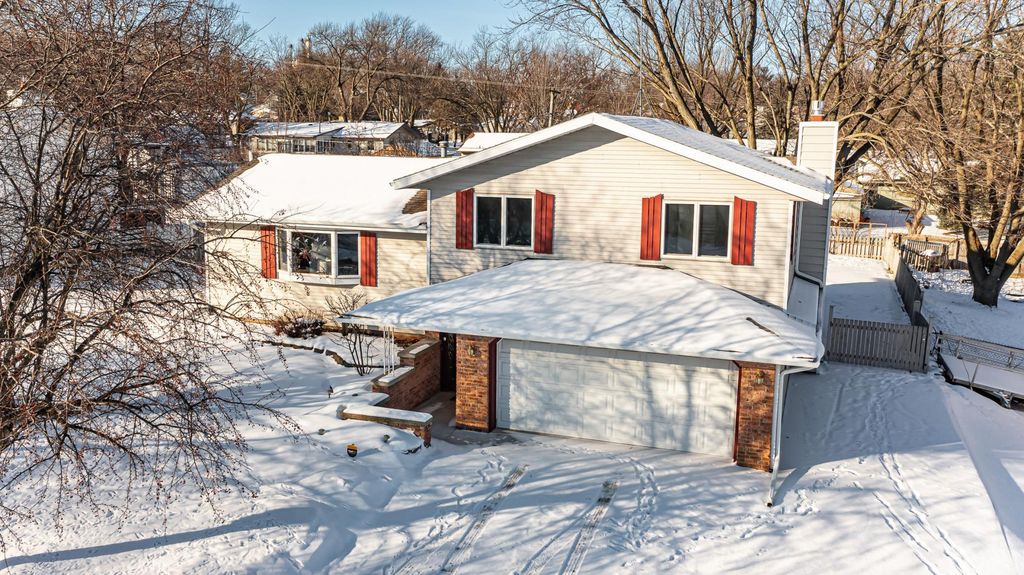 509 4th Avenue NE, Byron, MN 55920