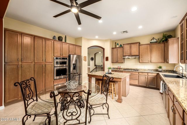 2252 S MCCLELLAND Place, Chandler, AZ 85286