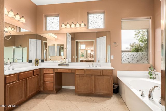 2252 S MCCLELLAND Place, Chandler, AZ 85286