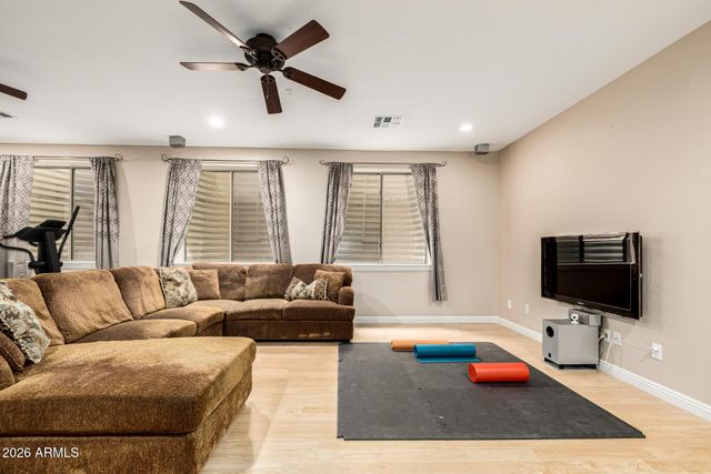 2252 S MCCLELLAND Place, Chandler, AZ 85286