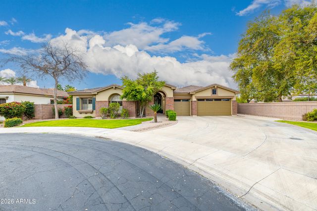 2252 S MCCLELLAND Place, Chandler, AZ 85286
