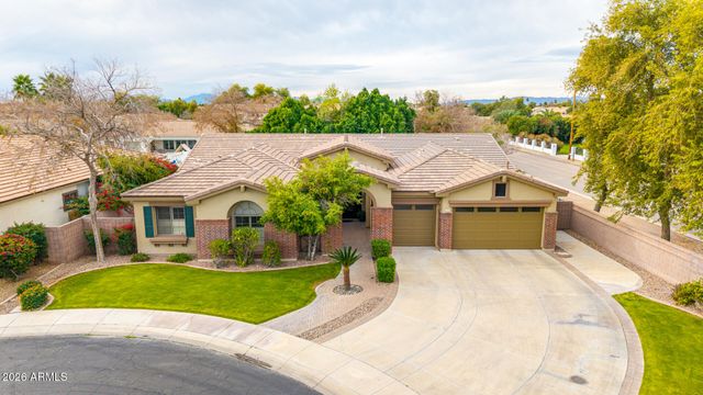 2252 S MCCLELLAND Place, Chandler, AZ 85286