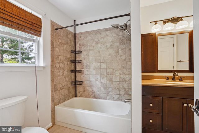 9205 RIDGEFIELD CIR, Frederick, MD 21701