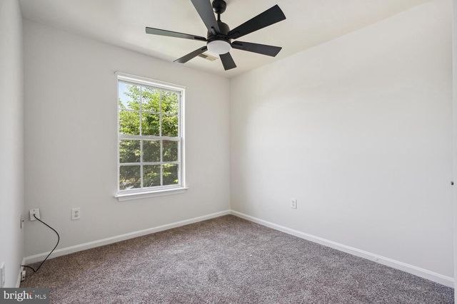 9205 RIDGEFIELD CIR, Frederick, MD 21701
