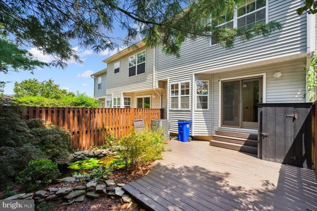 9205 RIDGEFIELD CIR, Frederick, MD 21701
