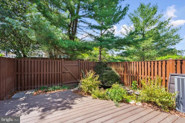 9205 RIDGEFIELD CIR, Frederick, MD 21701