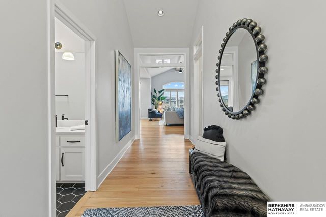 21757 G Street, Elkhorn, NE 68022