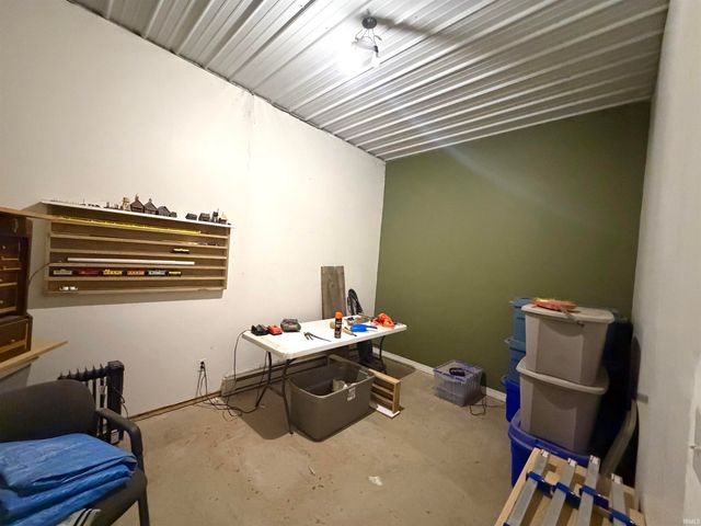 5307 W DIVISION Road, Tipton, IN 46072