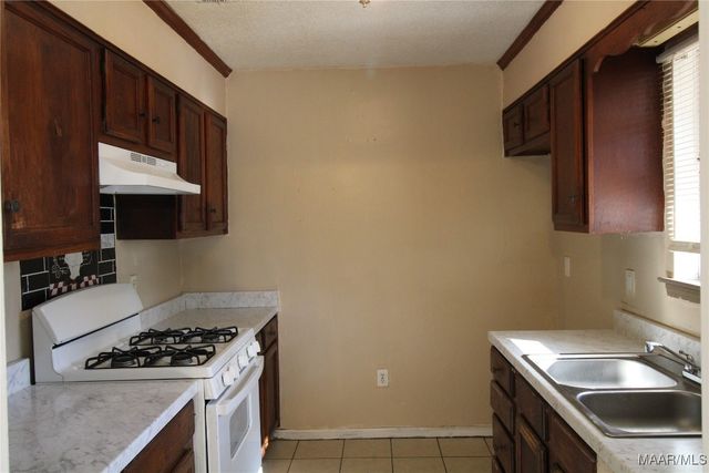 6148 Sherburn Road, Montgomery, AL 36116