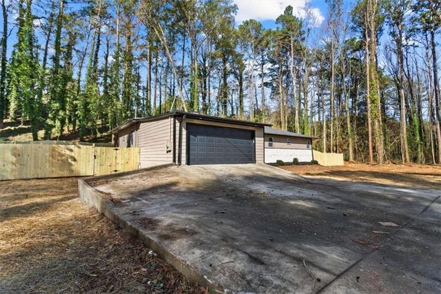 2950 Concord Drive, Decatur, GA 30033