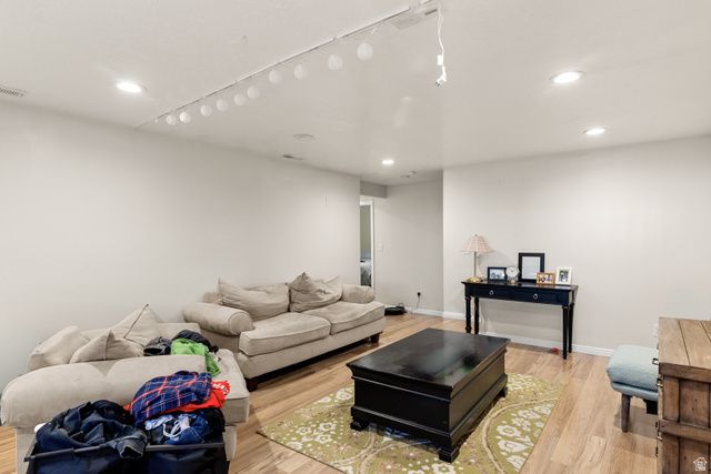 706 S 600 E, Layton, UT 84041